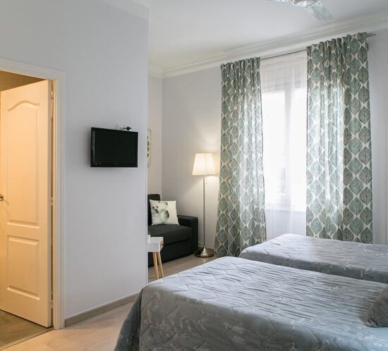habitacion doble alojamiento y desayuno incluido Barcelona